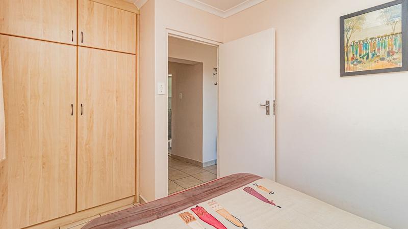 8 Bedroom Property for Sale in Fish Hoek Western Cape